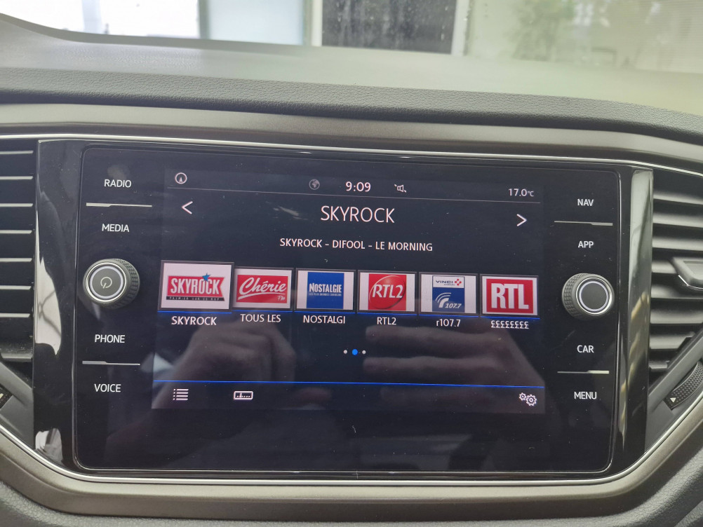 Acheter Volkswagen T-Roc T-Roc 1.6 TDI 115 Start/Stop BVM6 Lounge 5p occasion dans les concessions du Groupe Faurie