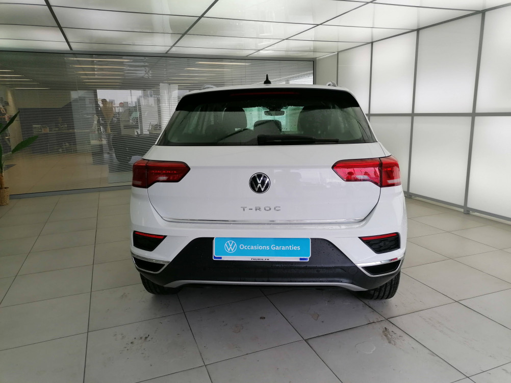 Acheter Volkswagen T-Roc T-Roc 1.0 TSI 110 Start/Stop BVM6 Active 5p occasion dans les concessions du Groupe Faurie