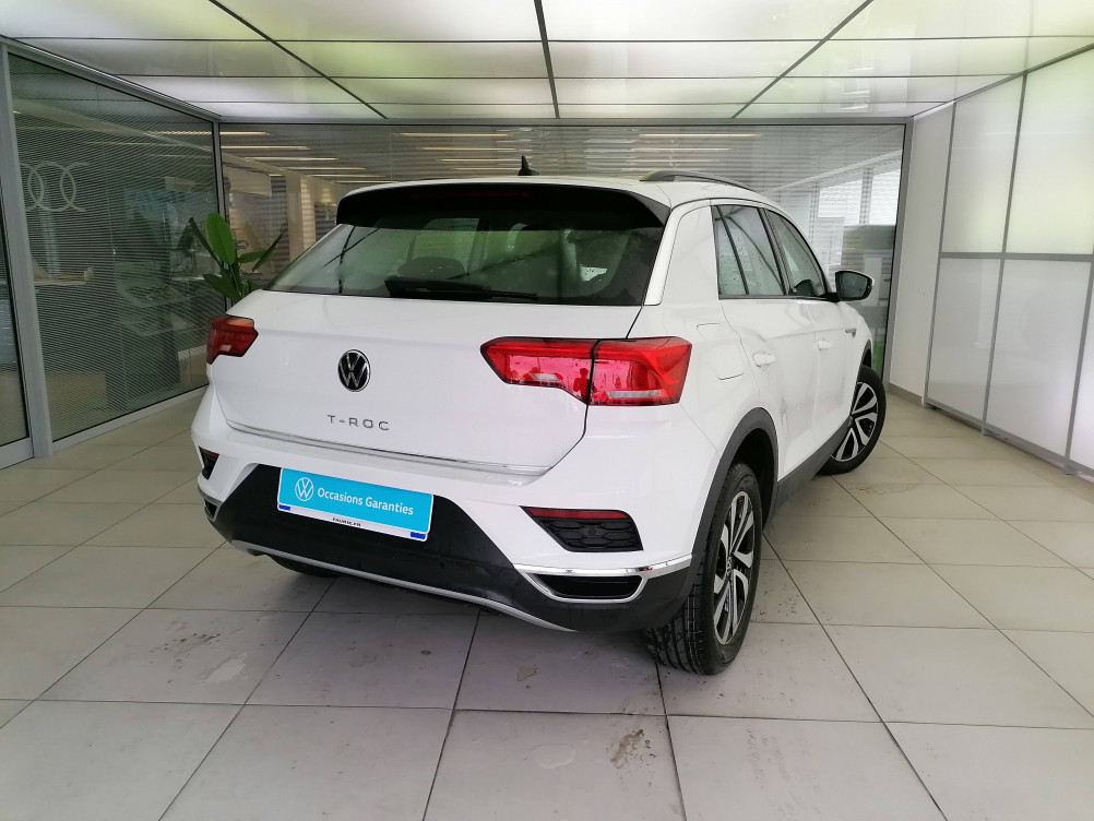 Acheter Volkswagen T-Roc T-Roc 1.0 TSI 110 Start/Stop BVM6 Active 5p occasion dans les concessions du Groupe Faurie