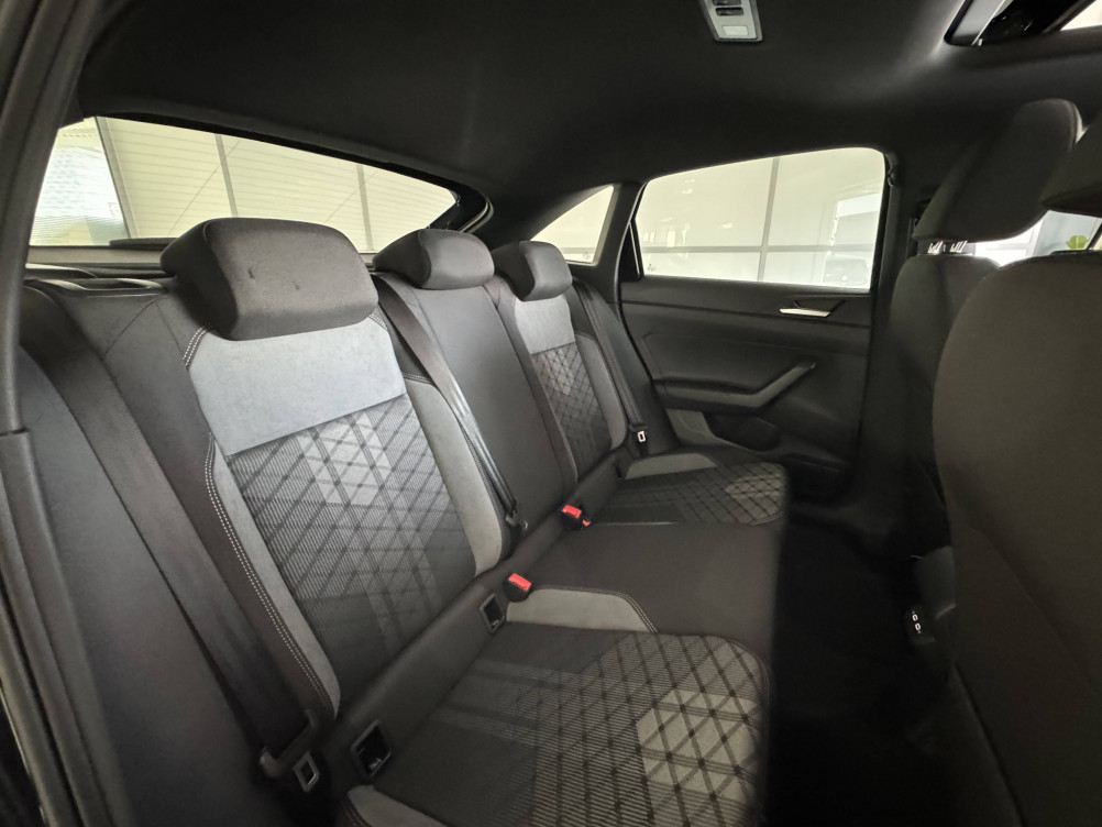 Acheter Volkswagen Taigo Taigo 1.0 TSI 116 DSG7 R-Line Edition 5p neuf dans les concessions du Groupe Faurie