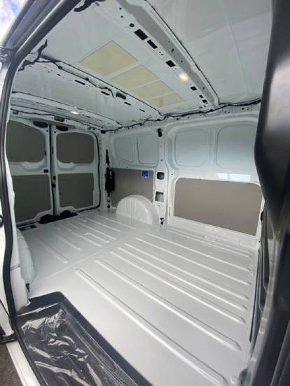 Acheter Volkswagen Transporter fourgon T7 TRANSPORTER VAN L1H1 2.0 TDI 150 BVA8 BUSINESS 4p neuf dans les concessions du Groupe Faurie