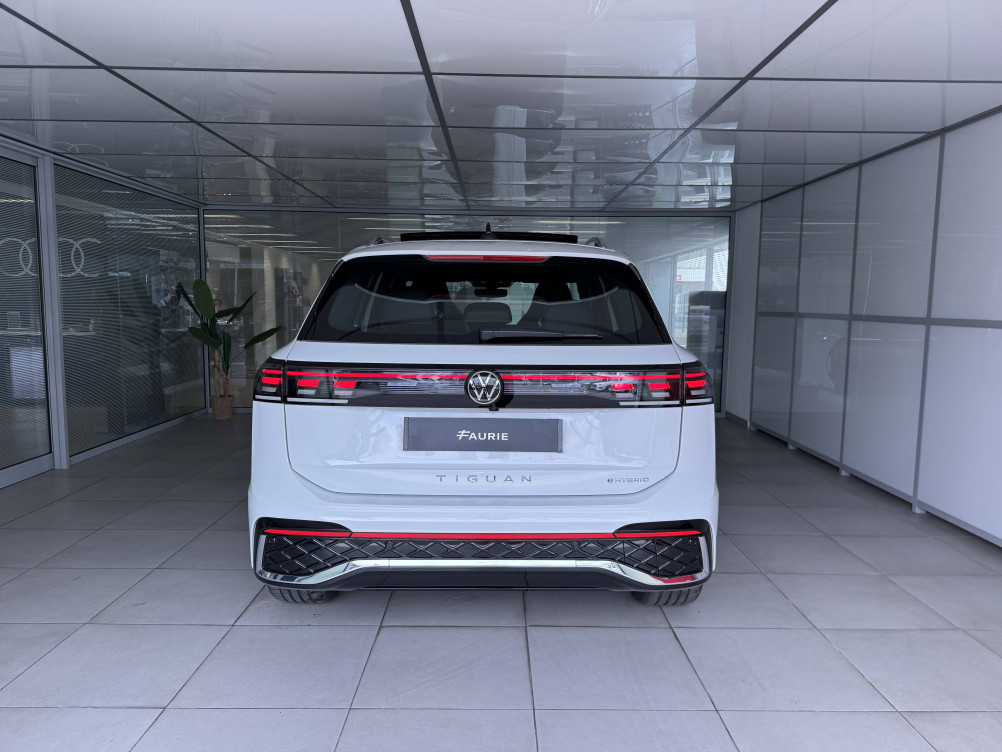 Acheter Volkswagen Tiguan Tiguan 1.5 eHybrid 204ch DSG6 R-Line Edition 5p neuf dans les concessions du Groupe Faurie