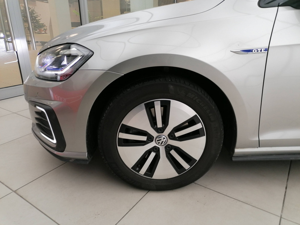 Acheter Volkswagen Golf Golf 1.4 TSI 150 Hybride Rechargeable DSG6 GTE 5p occasion dans les concessions du Groupe Faurie