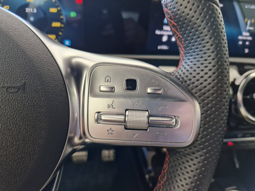 Acheter Mercedes Classe A Classe A 180 BM6 AMG Line 5p occasion dans les concessions du Groupe Faurie