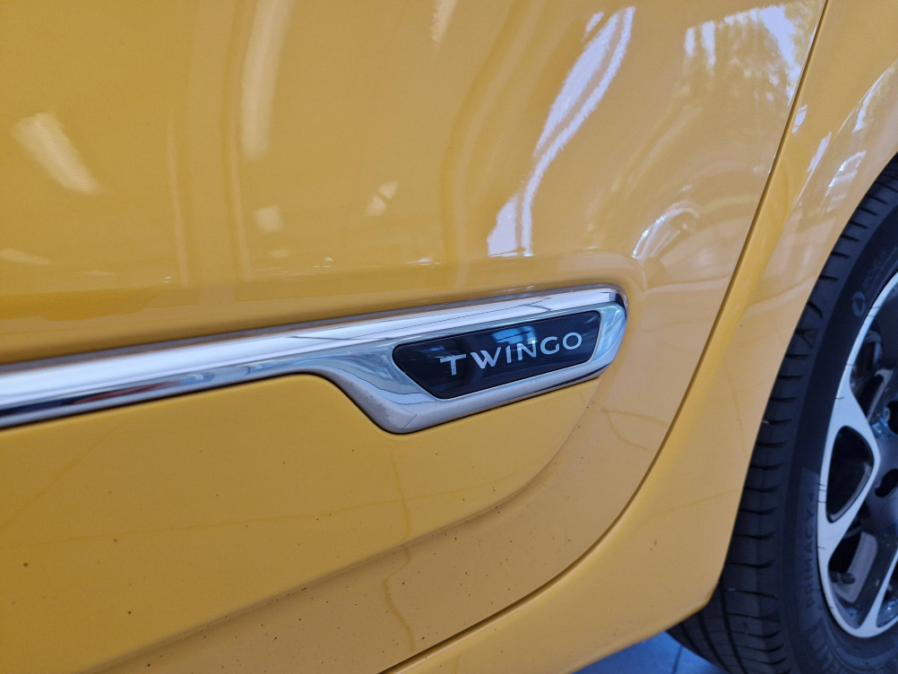 Acheter Renault Twingo 3 Twingo III TCe 95 Intens 5p occasion dans les concessions du Groupe Faurie