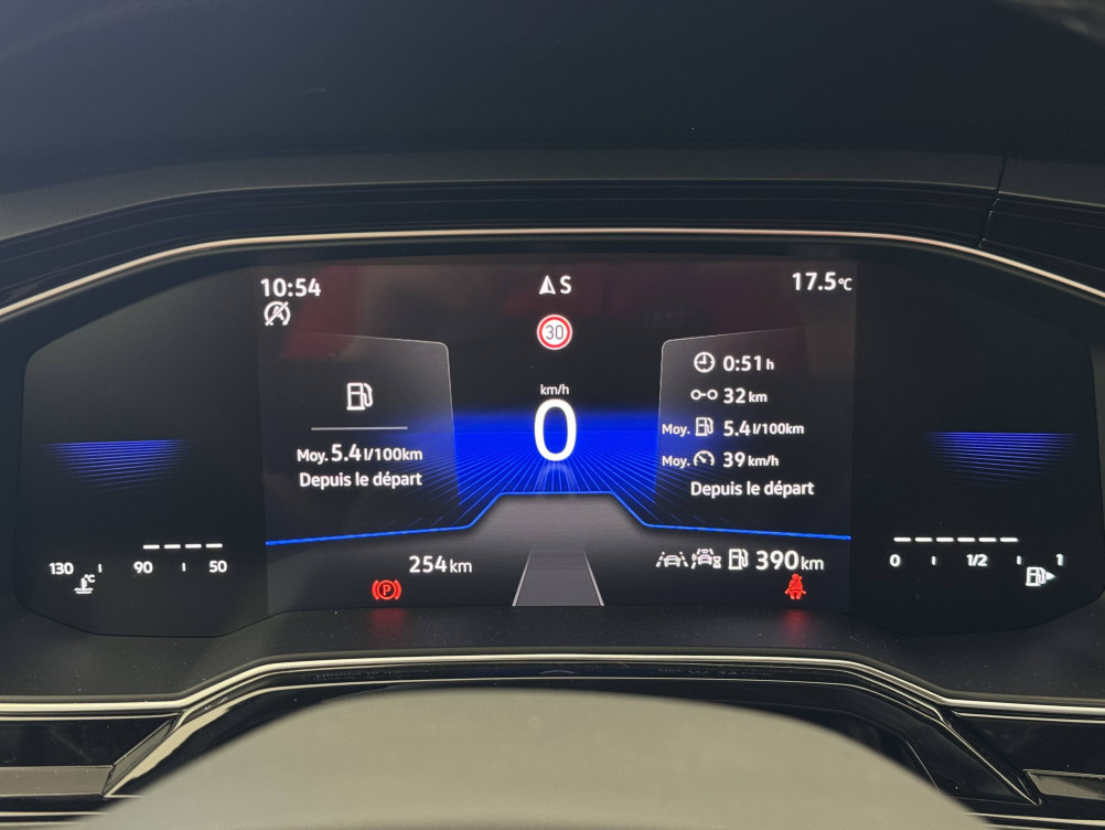 Acheter Volkswagen Polo Polo 1.0 TSI 95 S&S BVM5 R-Line Edition 5p neuf dans les concessions du Groupe Faurie