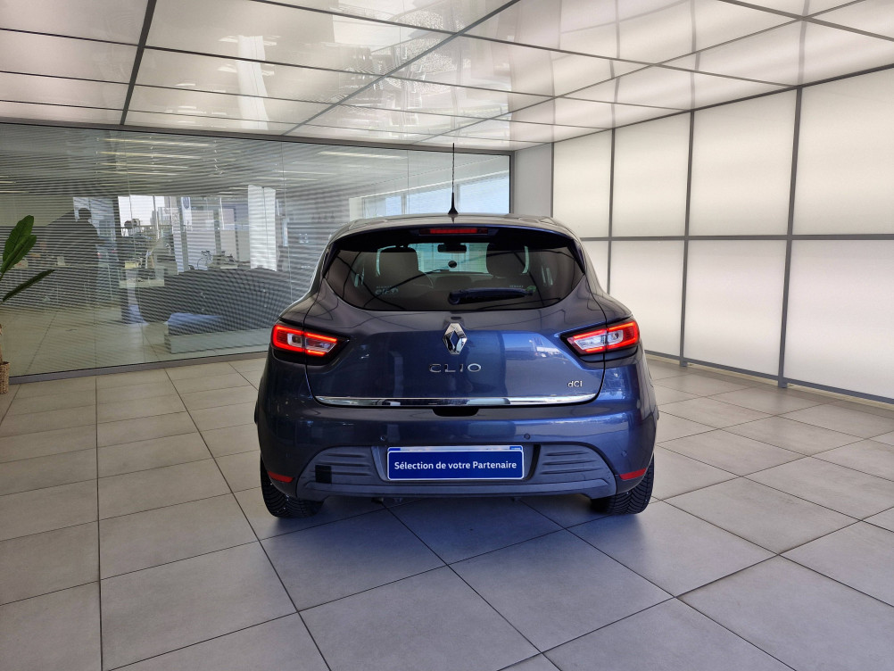 Acheter Renault Clio 4 Clio dCi 90 Energy Intens 5p occasion dans les concessions du Groupe Faurie