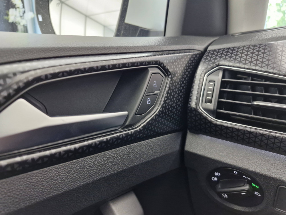 Acheter Volkswagen T-Cross T-Cross 1.0 TSI 110 Start/Stop DSG7 Carat 5p occasion dans les concessions du Groupe Faurie