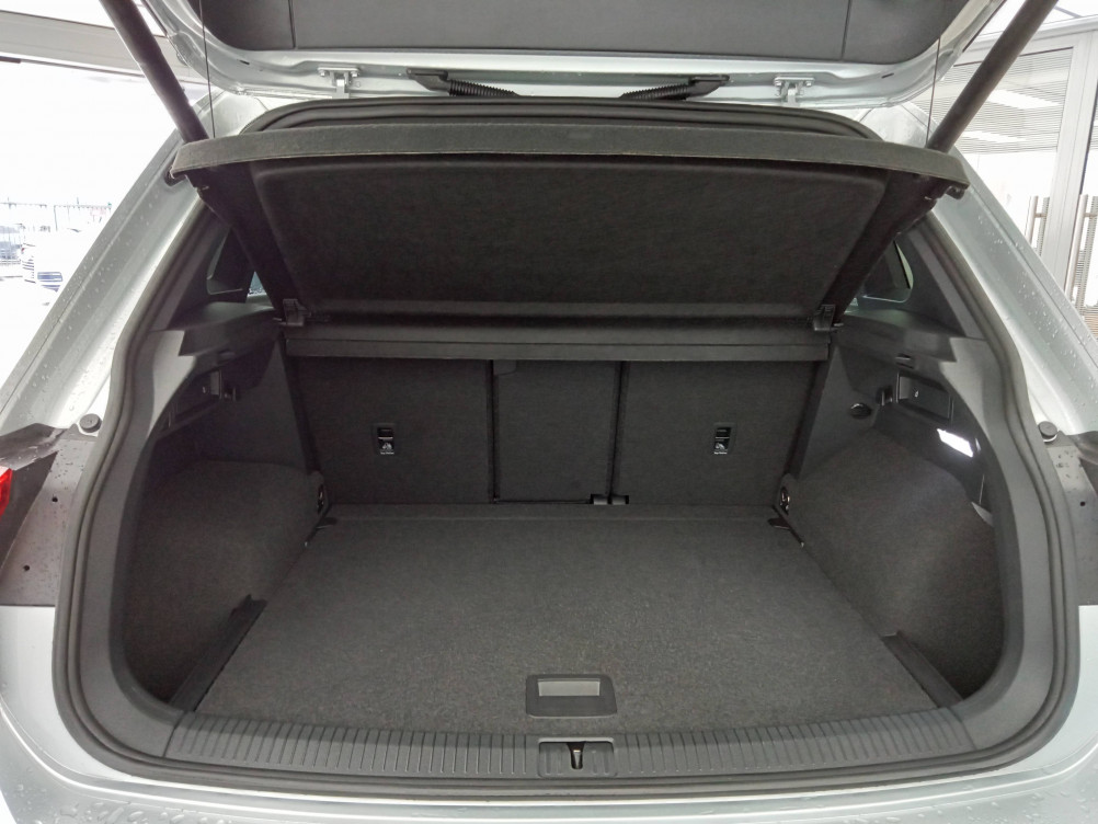 Acheter Volkswagen Tiguan Tiguan 2.0 TDI 150ch DSG7 R-Line 5p occasion dans les concessions du Groupe Faurie