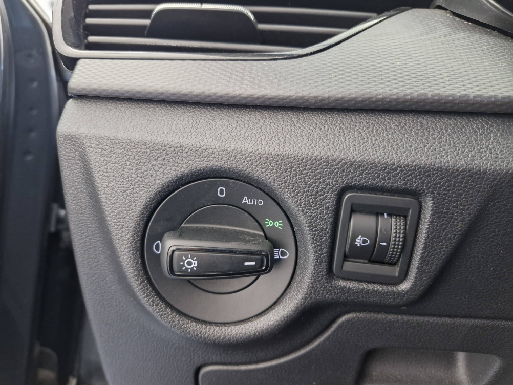 Acheter Skoda Kamiq Kamiq 1.0 TSI Evo 110 ch BVM6 Style 5p occasion dans les concessions du Groupe Faurie