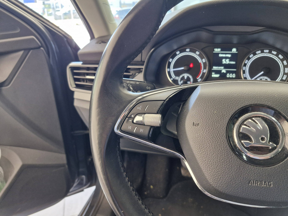 Acheter Skoda Kamiq Kamiq 1.0 TSI Evo 110 ch BVM6 Style 5p occasion dans les concessions du Groupe Faurie
