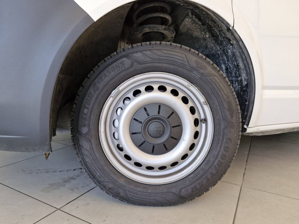 Acheter Volkswagen Transporter Fourgon T6 TRANSPORTER 6.1 VAN L1H1 2.0 TDI 150 DSG7 BUSINESS 4p occasion dans les concessions du Groupe Faurie