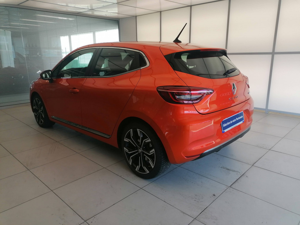 Acheter Renault Clio 5 Clio E-Tech 140 - 21 Intens 5p occasion dans les concessions du Groupe Faurie
