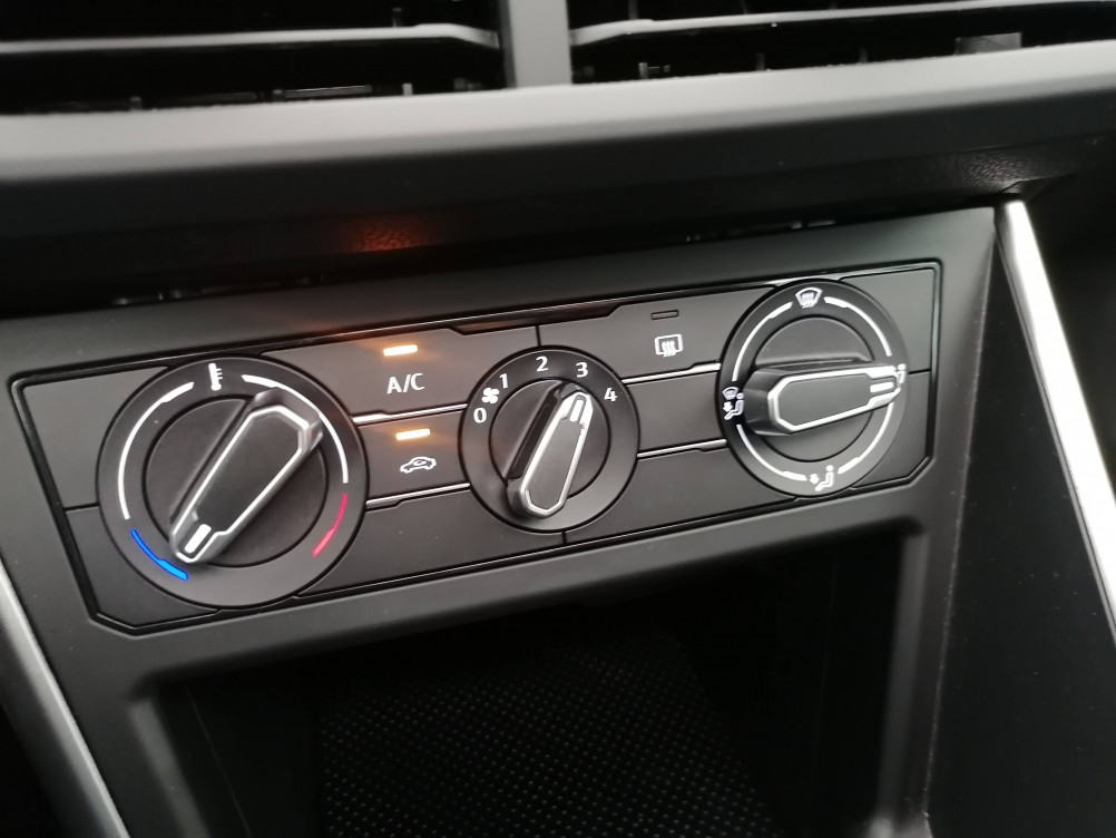 Acheter Volkswagen Taigo Taigo 1.0 TSI 110 BVM6 Life Business 5p occasion dans les concessions du Groupe Faurie