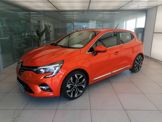 Acheter Renault Clio 5 Clio E-Tech 140 - 21 Intens 5p occasion dans les concessions du Groupe Faurie