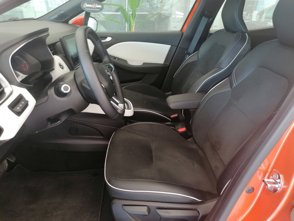 Acheter Renault Clio 5 Clio E-Tech 140 - 21 Intens 5p occasion dans les concessions du Groupe Faurie