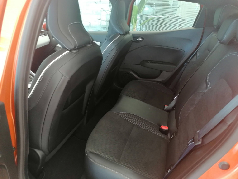 Acheter Renault Clio 5 Clio E-Tech 140 - 21 Intens 5p occasion dans les concessions du Groupe Faurie