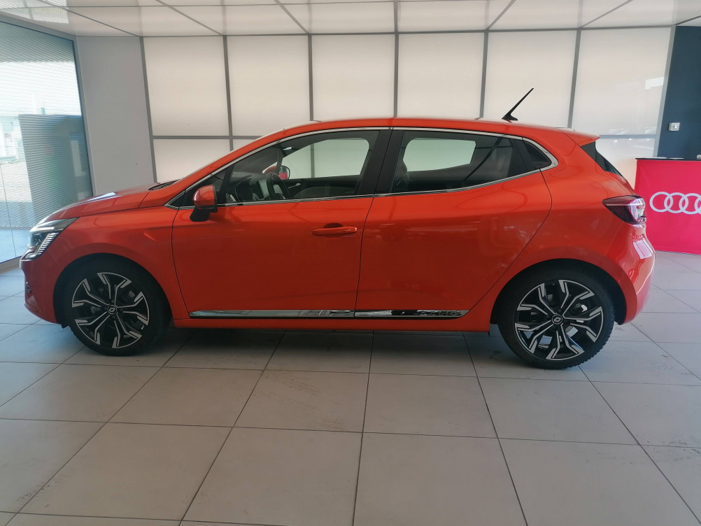 Acheter Renault Clio 5 Clio E-Tech 140 - 21 Intens 5p occasion dans les concessions du Groupe Faurie