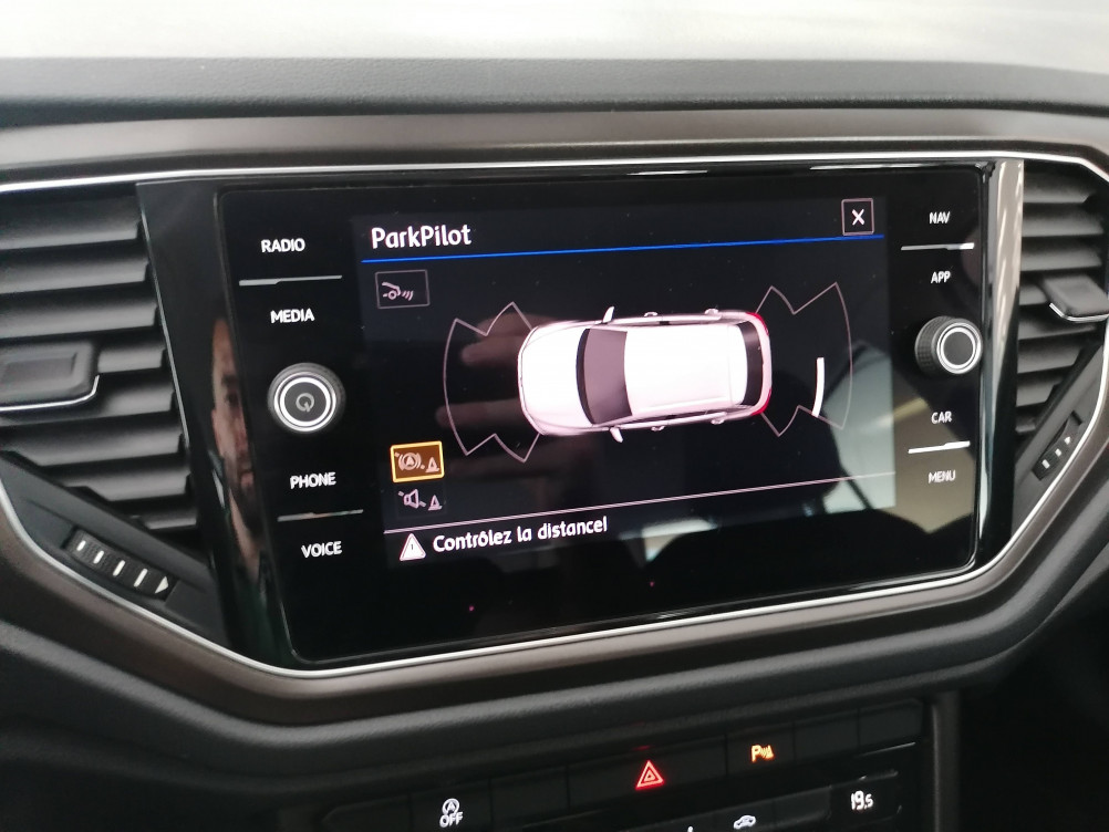 Acheter Volkswagen T-Roc T-Roc 1.0 TSI 115 Start/Stop BVM6 Lounge Business 5p occasion dans les concessions du Groupe Faurie