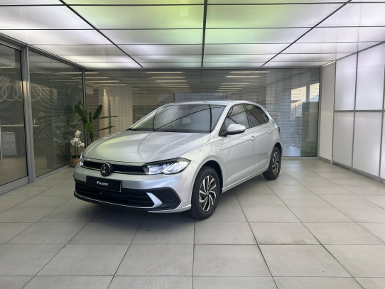 Acheter Volkswagen Polo Polo 1.0 TSI 95 S&S DSG7 VW Edition 5p neuve* dans les concessions du Groupe Faurie