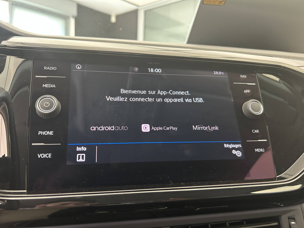 Acheter Volkswagen T-Cross T-Cross 1.0 TSI 115 Start/Stop BVM6 First Edition 5p occasion dans les concessions du Groupe Faurie