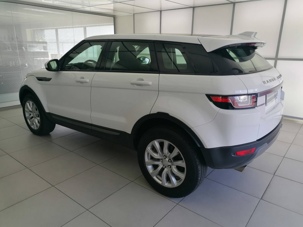 Acheter Land Rover Range Rover Evoque Range Rover Evoque eD4 150 BVM Pure 5p occasion dans les concessions du Groupe Faurie