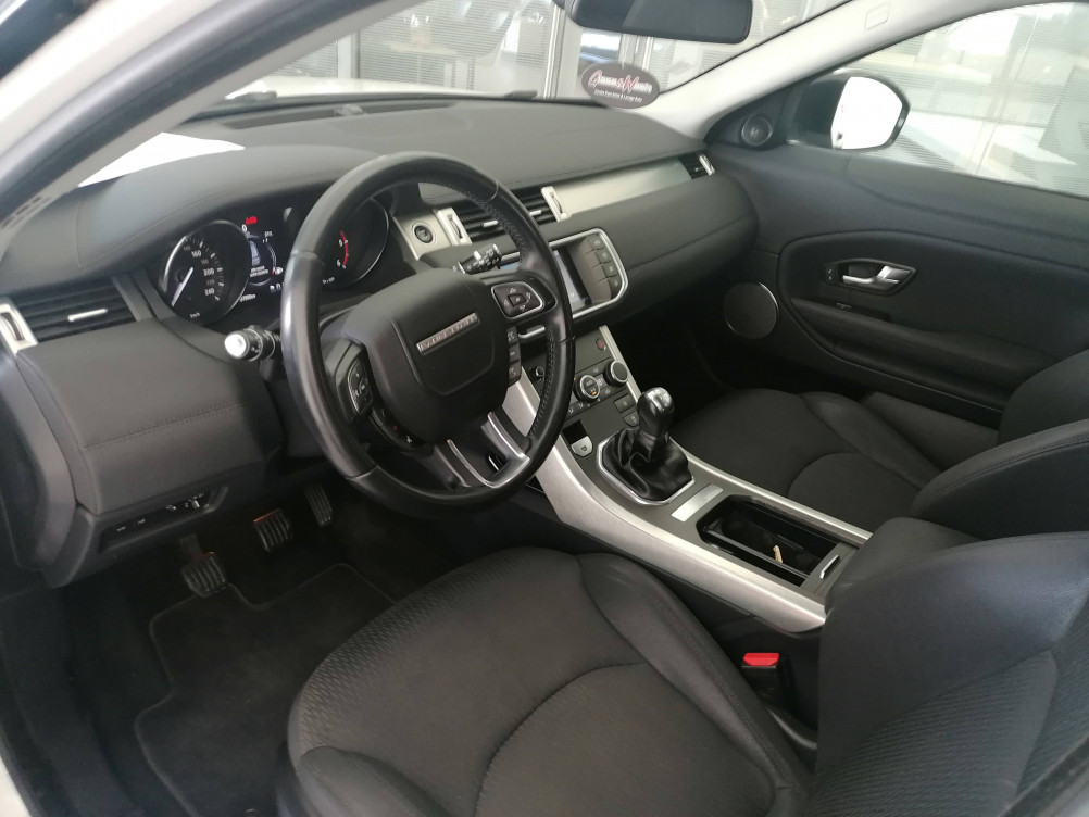 Acheter Land Rover Range Rover Evoque Range Rover Evoque eD4 150 BVM Pure 5p occasion dans les concessions du Groupe Faurie