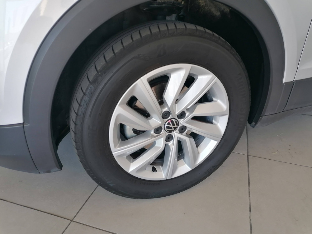 Acheter Volkswagen T-Cross T-Cross 1.0 TSI 110 Start/Stop DSG7 Life Tech 5p occasion dans les concessions du Groupe Faurie