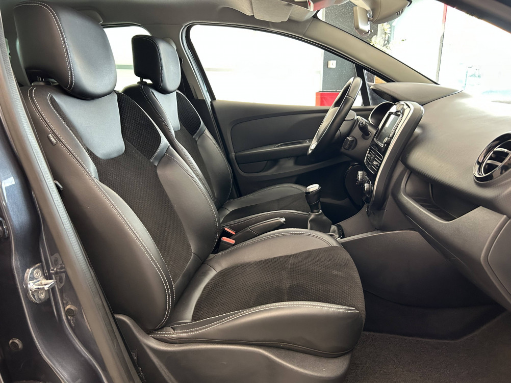 Acheter Renault Clio 4 Clio IV dCi 90 eco2 Intens 5p occasion dans les concessions du Groupe Faurie