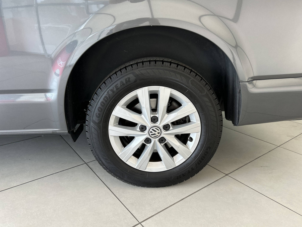 Acheter Volkswagen Transporter Fourgon T6 TRANSPORTER 6.1 VAN L1H1 2.0 TDI 150 DSG7  4p occasion dans les concessions du Groupe Faurie