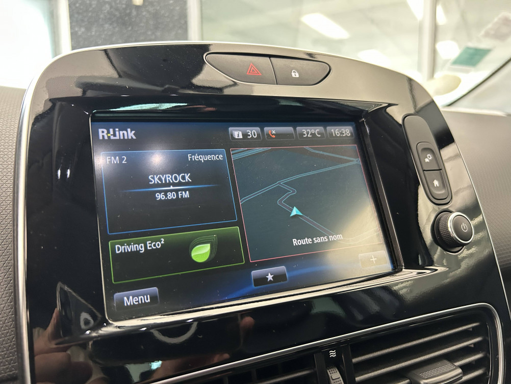 Acheter Renault Clio 4 Clio IV dCi 90 eco2 Intens 5p occasion dans les concessions du Groupe Faurie