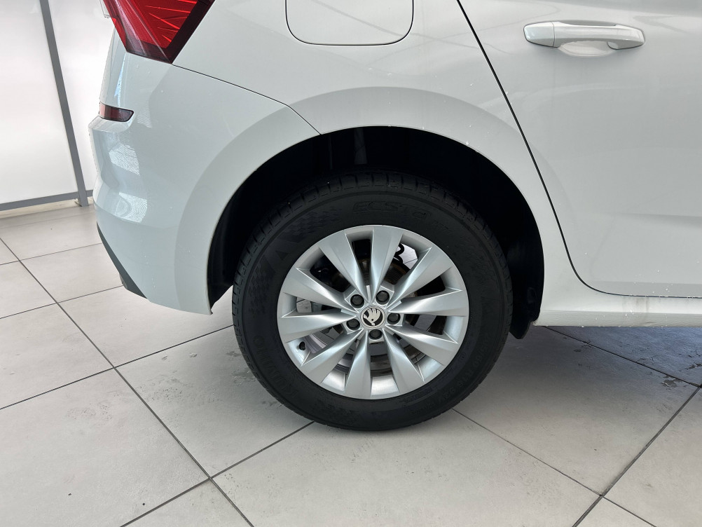 Acheter Skoda Kamiq Kamiq 1.0 TSI Evo 110 ch DSG7 Ambition 5p occasion dans les concessions du Groupe Faurie