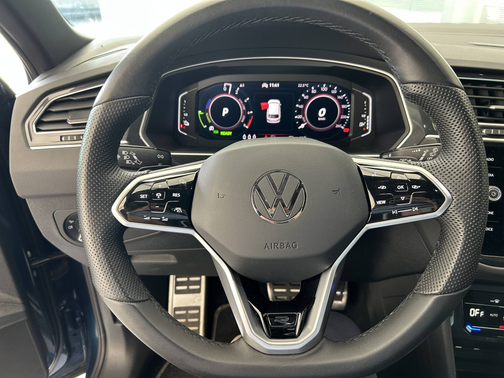 Acheter Volkswagen Tiguan Tiguan 1.4 eHybrid 245ch DSG6 R-Line 5p occasion dans les concessions du Groupe Faurie