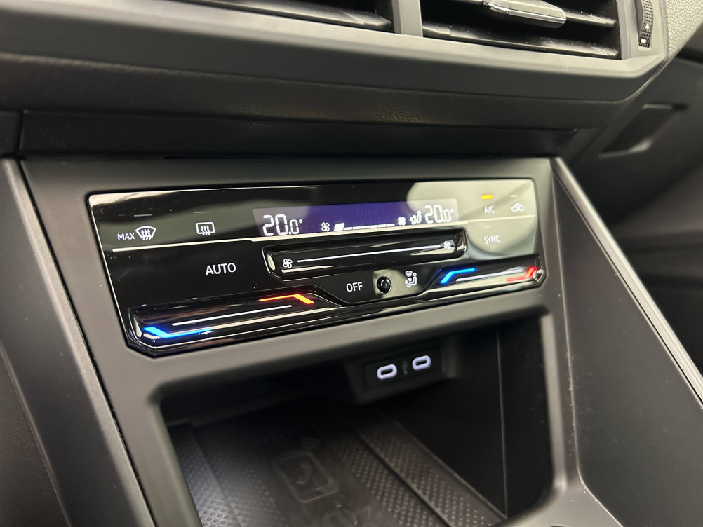 Acheter Volkswagen Taigo Taigo 1.0 TSI 110 DSG7 R-Line 5p occasion dans les concessions du Groupe Faurie