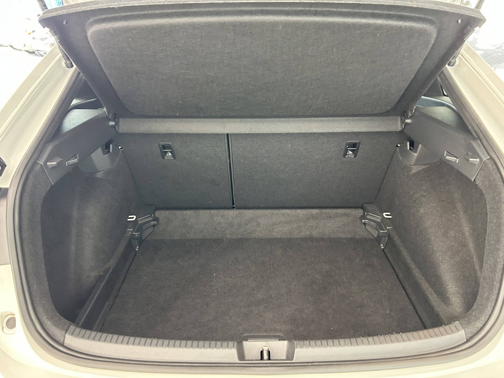 Acheter Volkswagen Taigo Taigo 1.0 TSI 110 DSG7 R-Line 5p occasion dans les concessions du Groupe Faurie