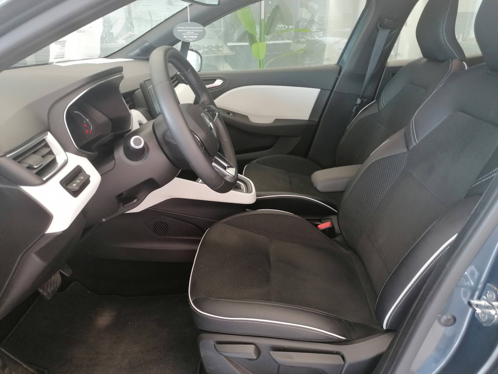Acheter Renault Clio 5 Clio E-Tech 140 Intens 5p occasion dans les concessions du Groupe Faurie