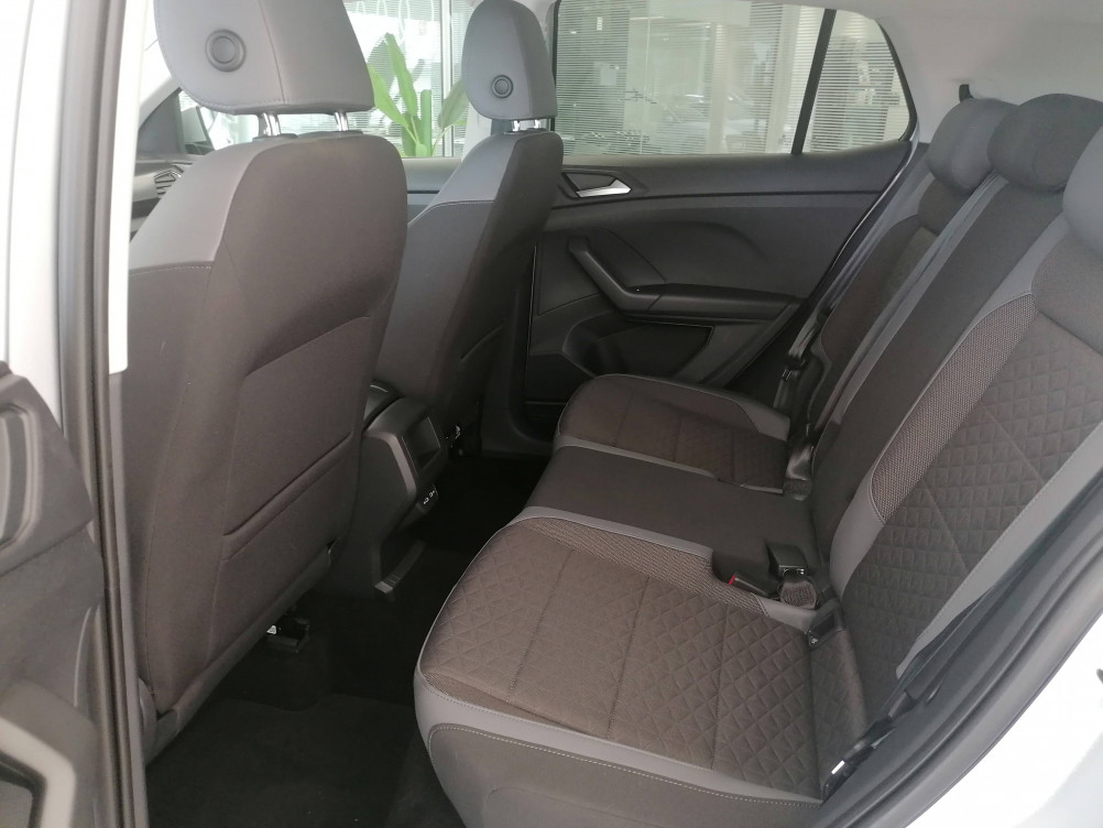 Acheter Volkswagen T-Cross T-Cross 1.0 TSI 110 Start/Stop DSG7 R-Line Tech 5p occasion dans les concessions du Groupe Faurie