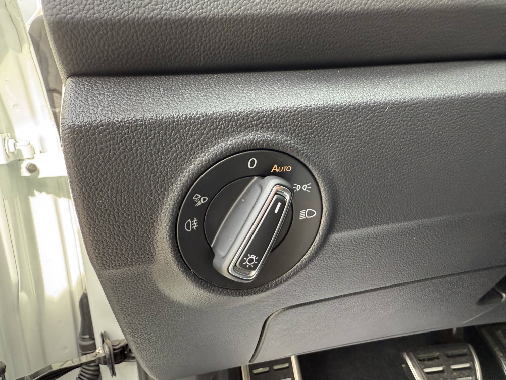 Acheter Volkswagen T-Roc T-Roc 1.5 TSI EVO2 150 Start/Stop DSG7 R-Line 5p occasion dans les concessions du Groupe Faurie
