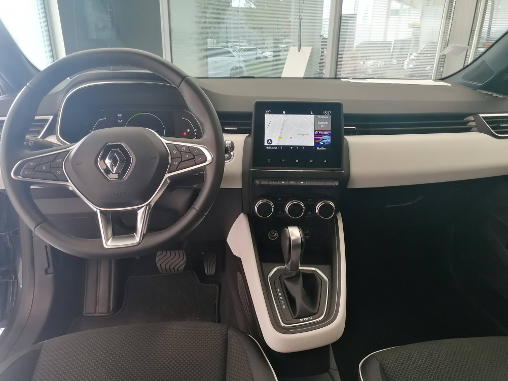 Acheter Renault Clio 5 Clio E-Tech 140 Intens 5p occasion dans les concessions du Groupe Faurie