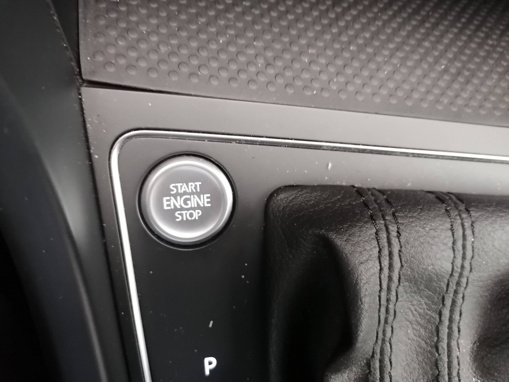 Acheter Volkswagen Touran Touran 2.0 TDI 150 DSG7 7pl IQ.Drive 5p occasion dans les concessions du Groupe Faurie