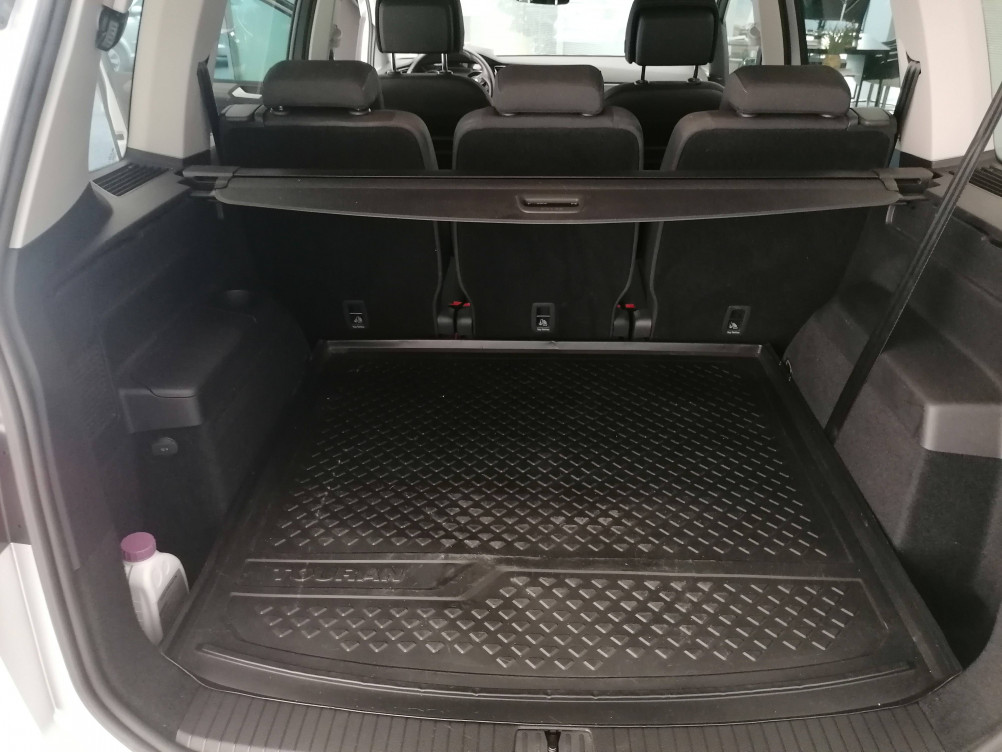 Acheter Volkswagen Touran Touran 2.0 TDI 150 DSG7 7pl IQ.Drive 5p occasion dans les concessions du Groupe Faurie