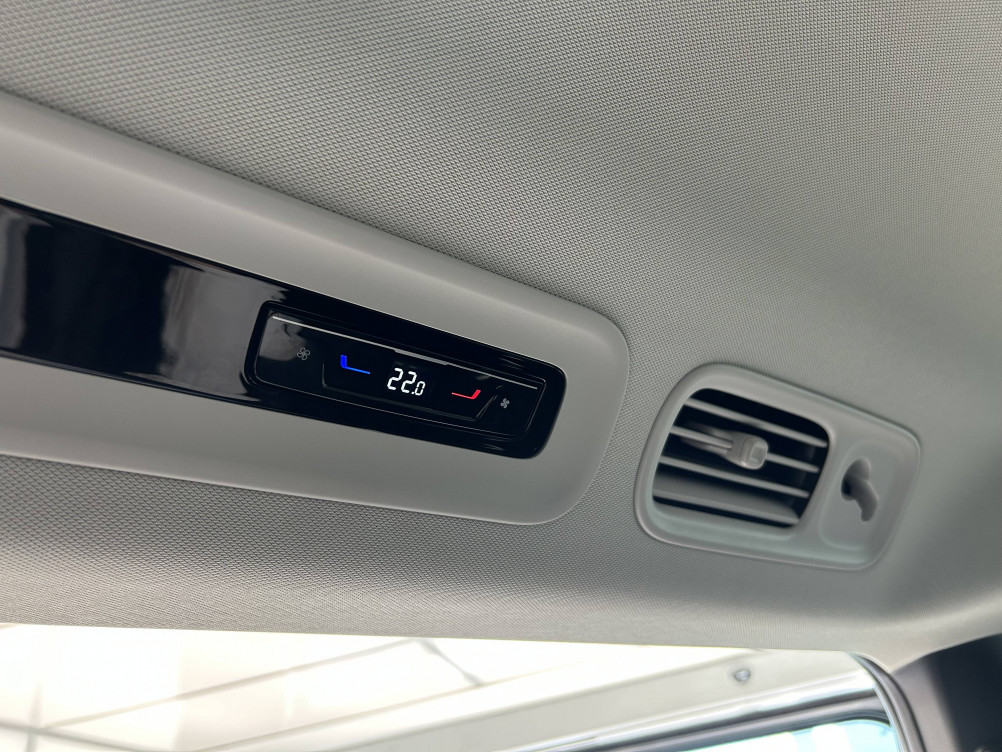 Acheter Volkswagen ID. Buzz ID. Buzz 286 ch Pro 7 places  5p occasion dans les concessions du Groupe Faurie