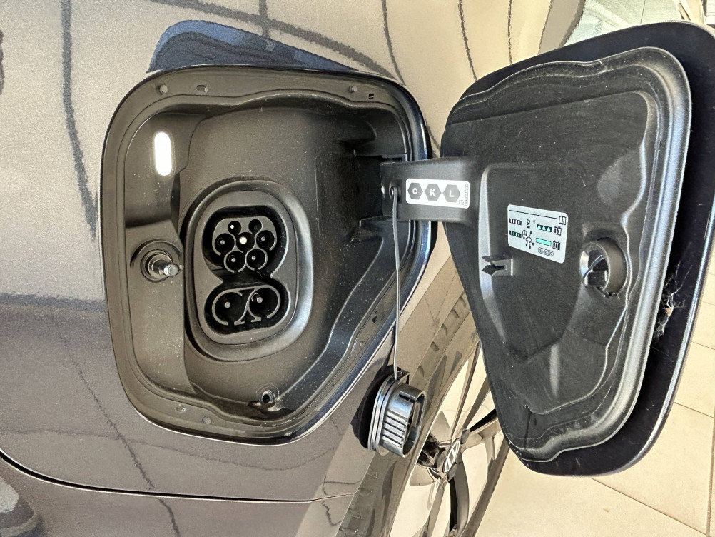 Acheter Volkswagen ID. Buzz ID. Buzz 286 ch Pro 7 places  5p occasion dans les concessions du Groupe Faurie