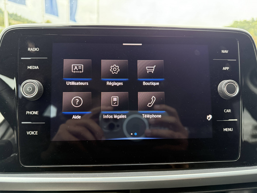 Acheter Volkswagen T-Roc T-Roc 1.0 TSI 110 Start/Stop BVM6 Life 5p occasion dans les concessions du Groupe Faurie