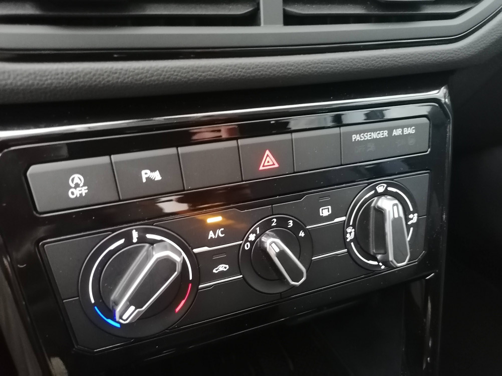 Acheter Volkswagen T-Cross T-Cross 1.0 TSI 116 Start/Stop DSG7 VW Edition 5p occasion dans les concessions du Groupe Faurie
