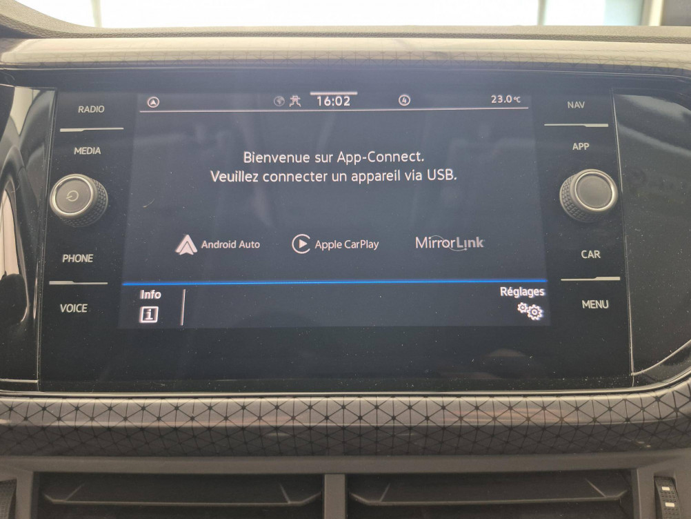Acheter Volkswagen T-Cross T-Cross 1.0 TSI 110 Start/Stop DSG7 R-Line Tech 5p occasion dans les concessions du Groupe Faurie