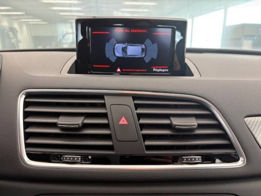 Acheter Audi Q3 Q3 2.0 TDI Ultra 150 ch Ambiente 5p occasion dans les concessions du Groupe Faurie