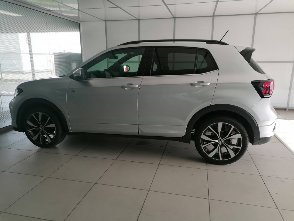 Acheter Volkswagen T-Cross T-Cross 1.0 TSI 116 Start/Stop DSG7 R-Line Edition 5p occasion dans les concessions du Groupe Faurie