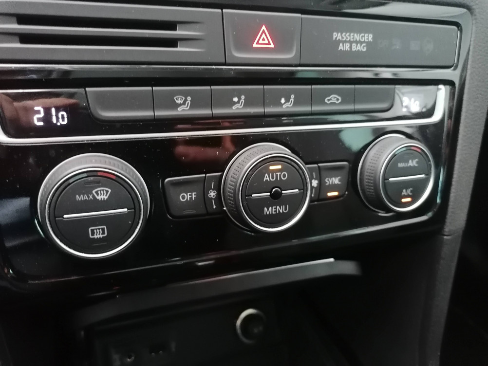 Acheter Volkswagen Golf SW Golf Sportsvan 1.4 TSI 125 BMT DSG7 Série Spéciale Allstar 5p occasion dans les concessions du Groupe Faurie