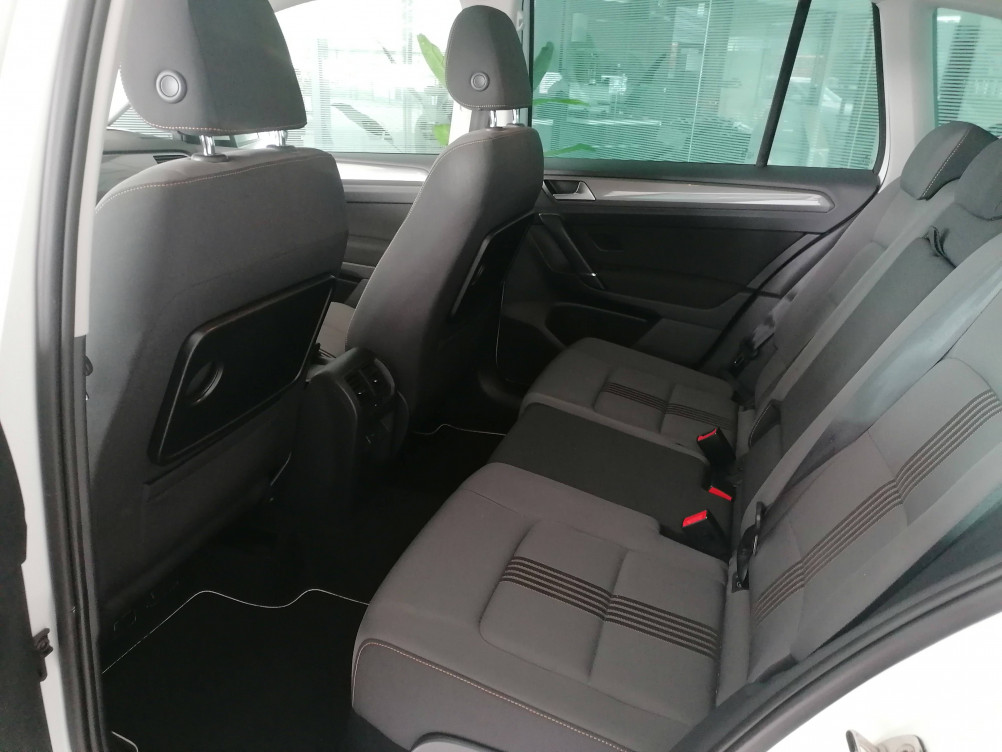 Acheter Volkswagen Golf SW Golf Sportsvan 1.4 TSI 125 BMT DSG7 Série Spéciale Allstar 5p occasion dans les concessions du Groupe Faurie